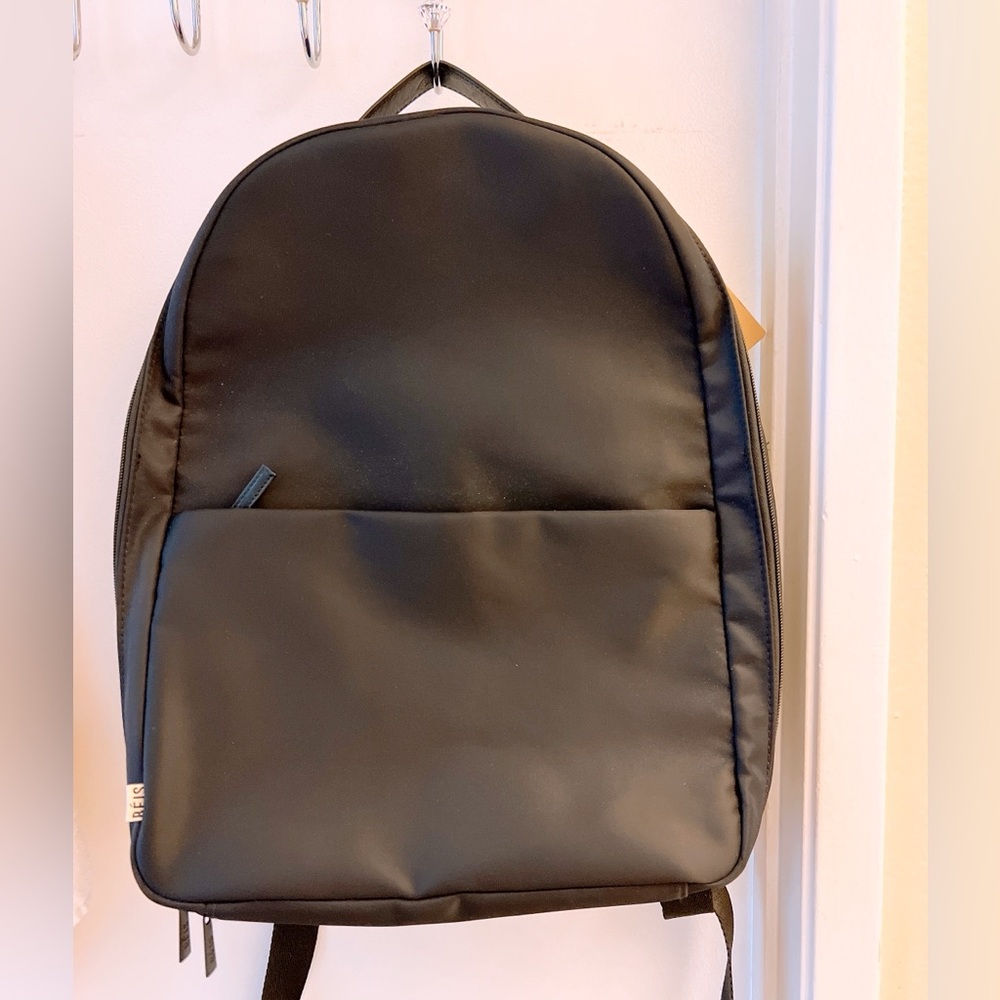 BEIS Black Minimalist Backpack - Picture 5 of 14